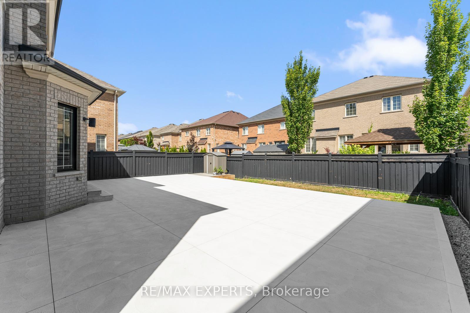 6 Dunrobin Crescent, Vaughan, Ontario  L4H 4A8 - Photo 46 - N12532982