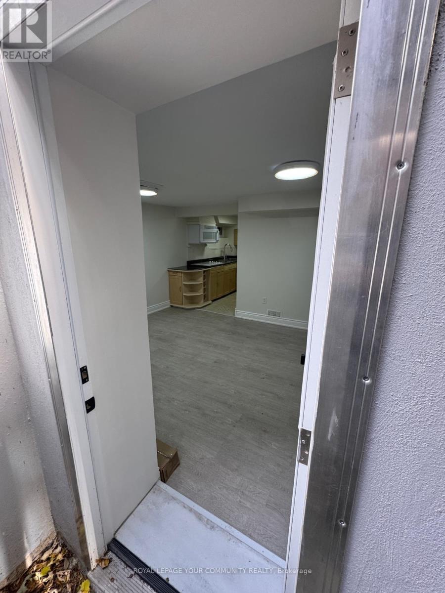 44 Royal Orchard Boulevard, Markham, Ontario  L3T 3C5 - Photo 16 - N12532984