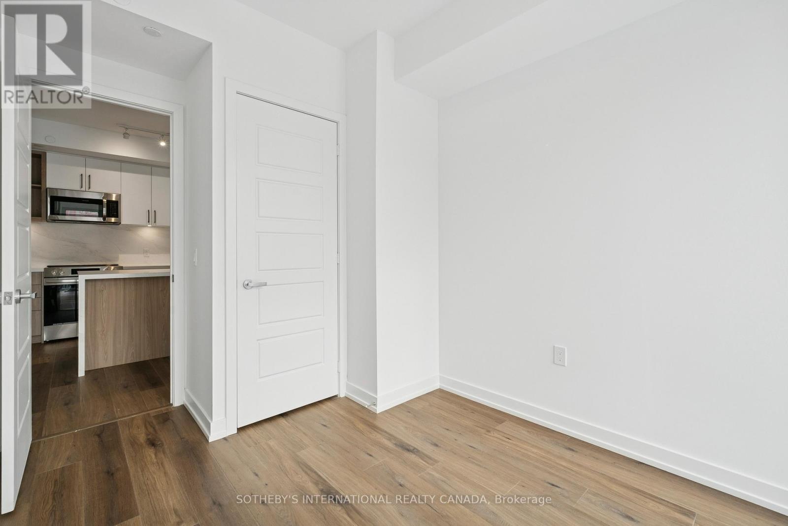 524 - 333 Sunseeker Avenue, Innisfil, Ontario  L9R 0R6 - Photo 17 - N12532994