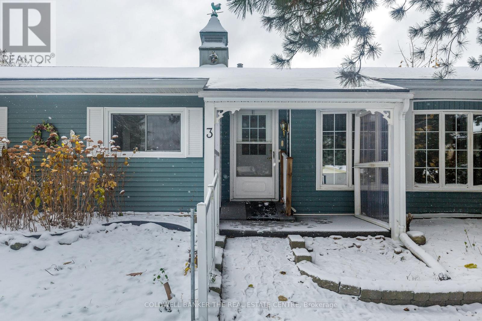 3 Maple Court, Innisfil, Ontario  L9S 1N9 - Photo 3 - N12533014