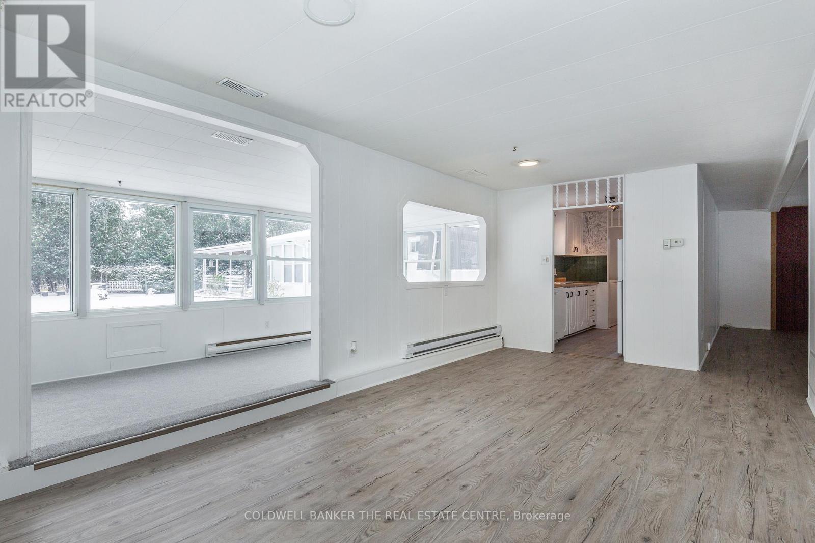 3 Maple Court, Innisfil, Ontario  L9S 1N9 - Photo 8 - N12533014