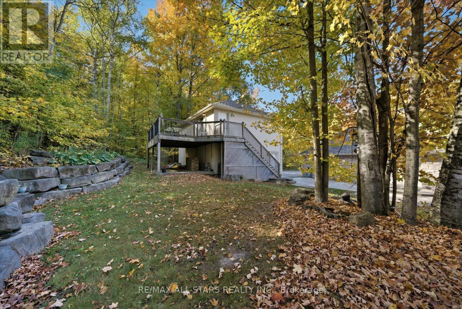 40 Algonquin Forest Drive, East Gwillimbury, Ontario  L9N 0C6 - Photo 38 - N12533030