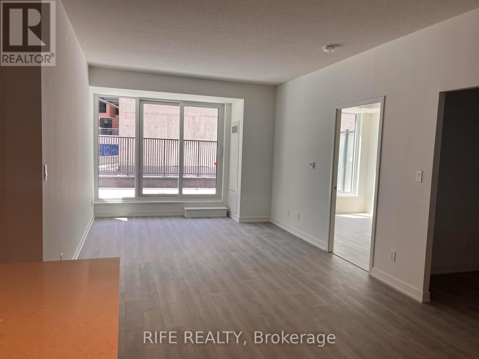 304 - 38 Simcoe Promenade, Markham, Ontario  L6G 0H7 - Photo 10 - N12533058