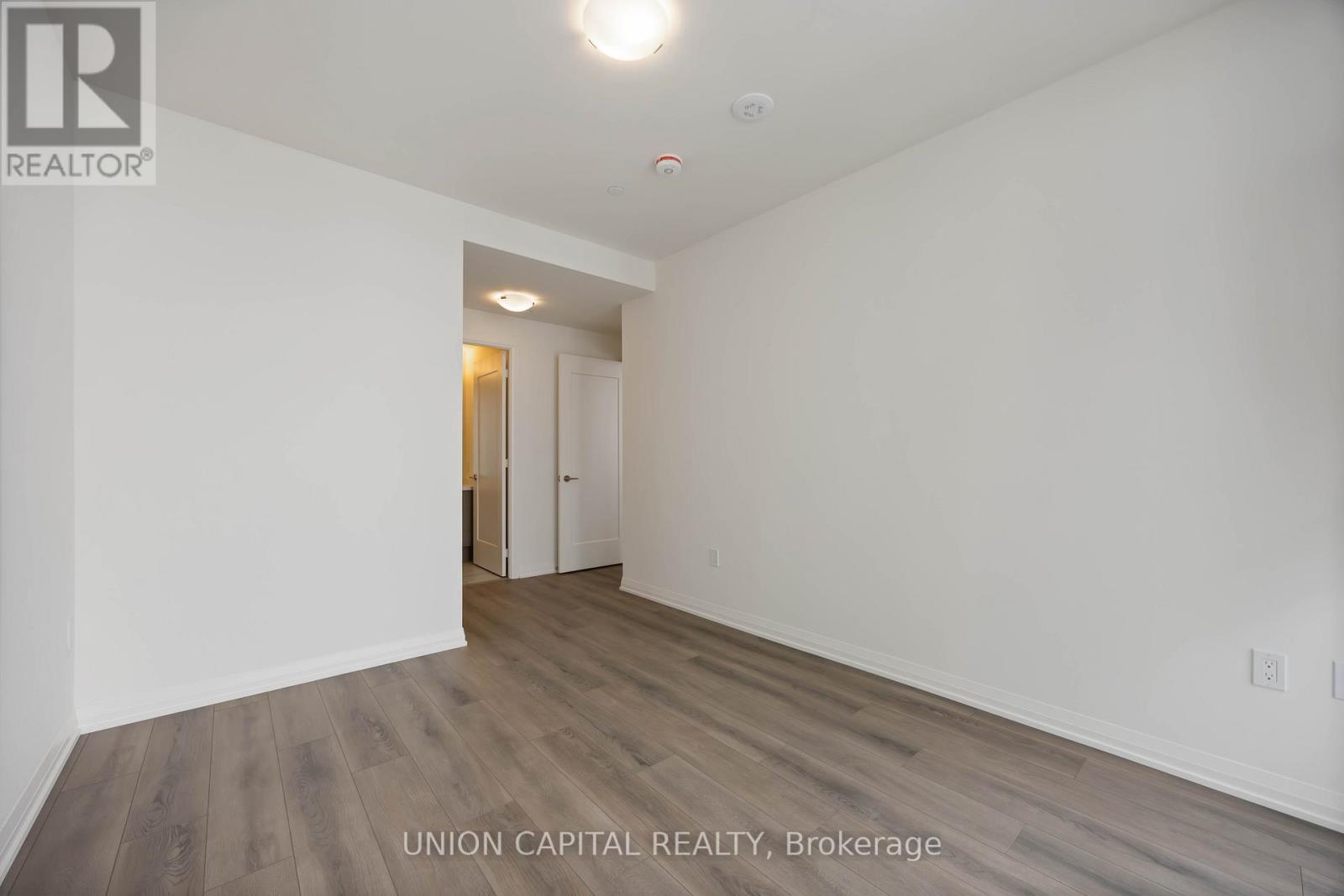 2410 - 8960 Jane Street, Vaughan, Ontario  L4K 0N9 - Photo 16 - N12533178