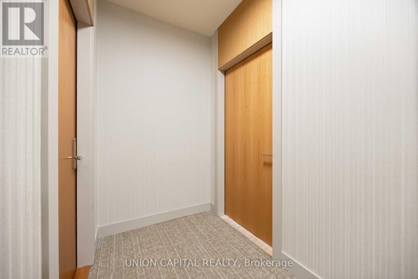 2410 - 8960 Jane Street, Vaughan, Ontario  L4K 0N9 - Photo 4 - N12533178