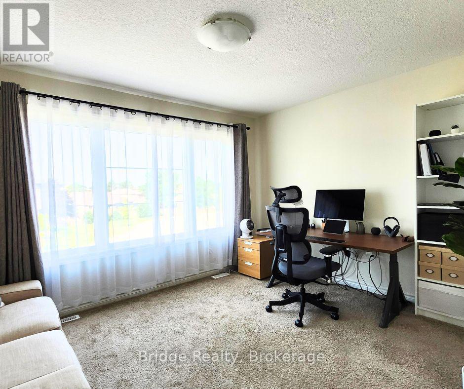 20 Welch Court, St. Thomas, Ontario N5R 0M2 - Photo 28 - X12533276