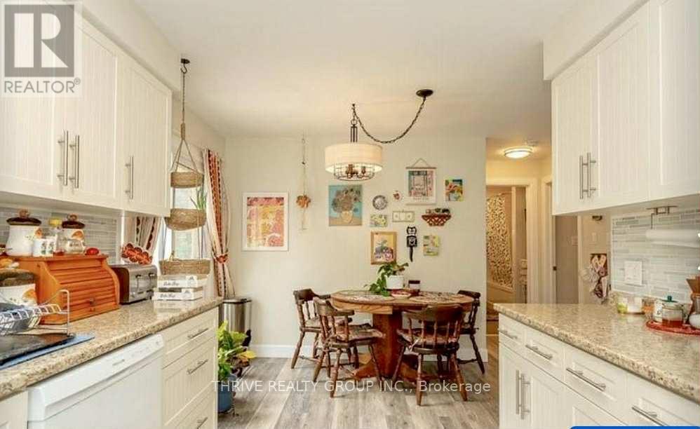 118 Brampton Road, London East, Ontario  N5Y 2C6 - Photo 4 - X12434720