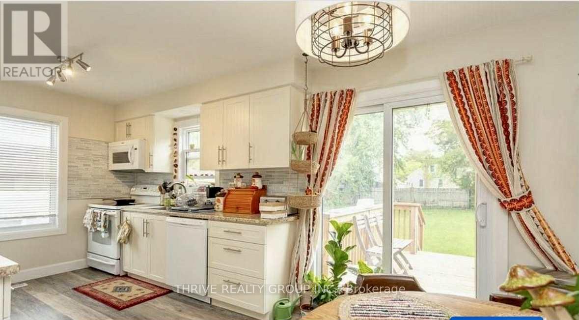 118 Brampton Road, London East, Ontario  N5Y 2C6 - Photo 5 - X12434720