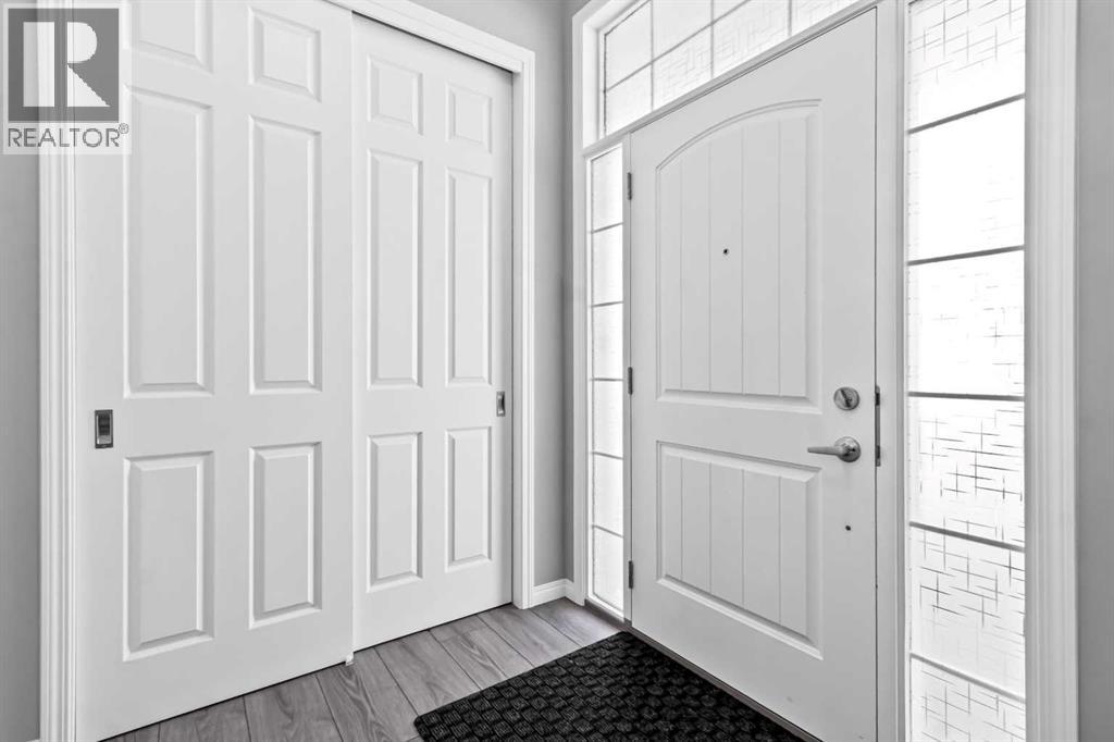 95 Carrington Close Nw, Calgary, Alberta  T3P 1P8 - Photo 5 - A2270150