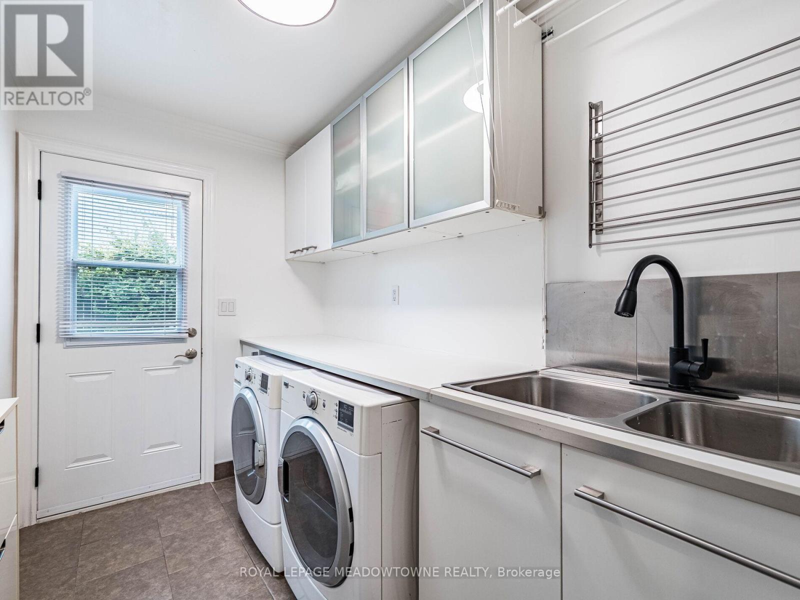 1266 Winding Trail, Mississauga, Ontario  L4Y 2T7 - Photo 34 - W12532906