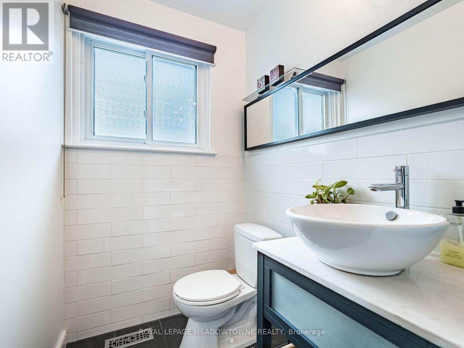 1266 Winding Trail, Mississauga, Ontario  L4Y 2T7 - Photo 36 - W12532906