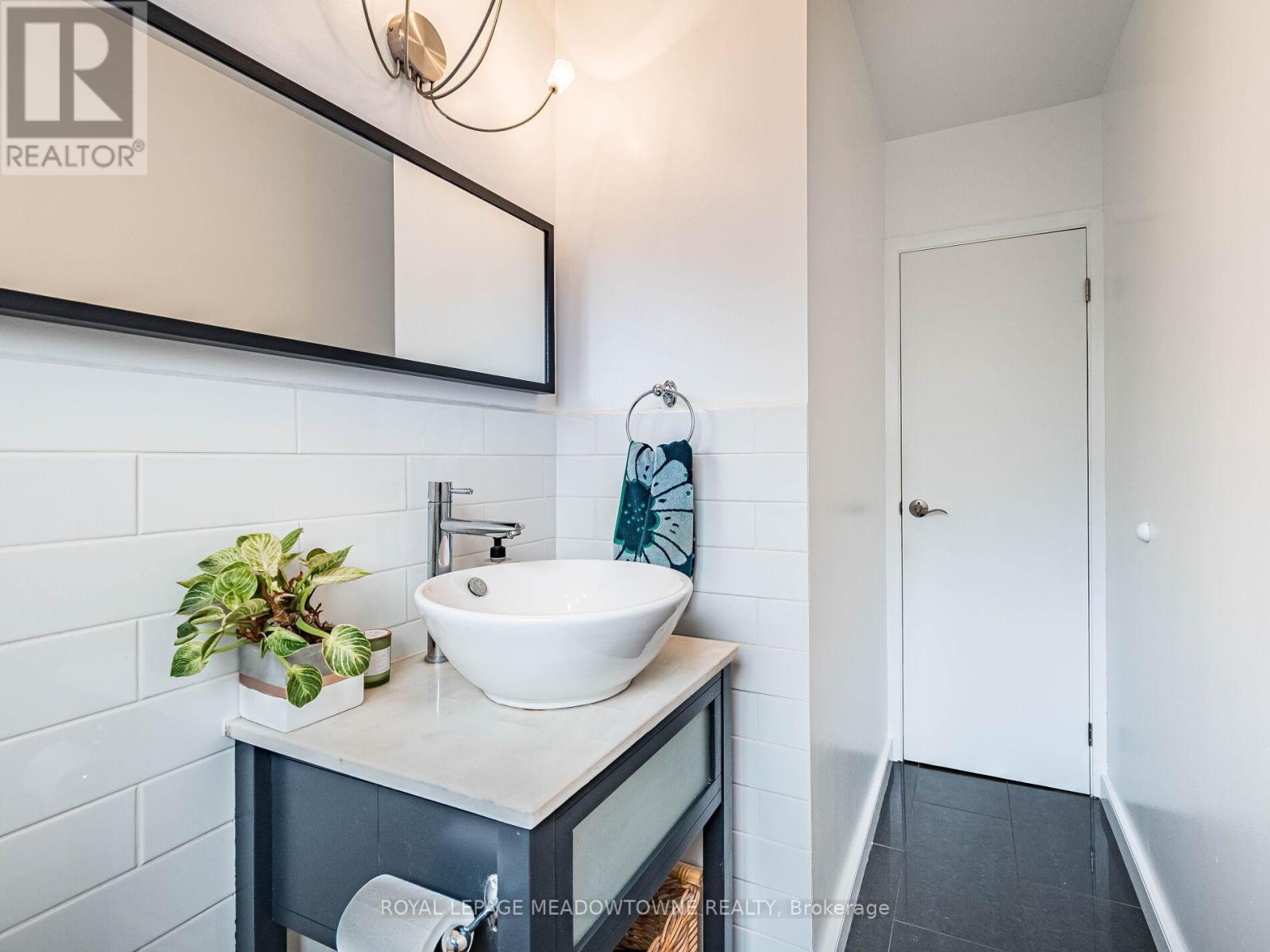 1266 Winding Trail, Mississauga, Ontario  L4Y 2T7 - Photo 37 - W12532906