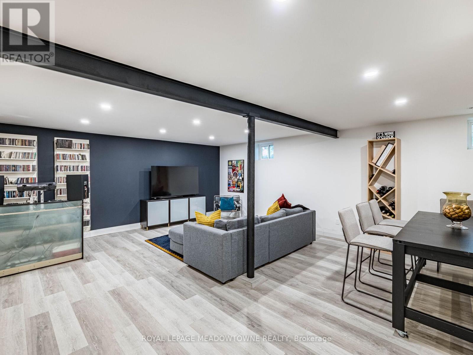 1266 Winding Trail, Mississauga, Ontario  L4Y 2T7 - Photo 38 - W12532906