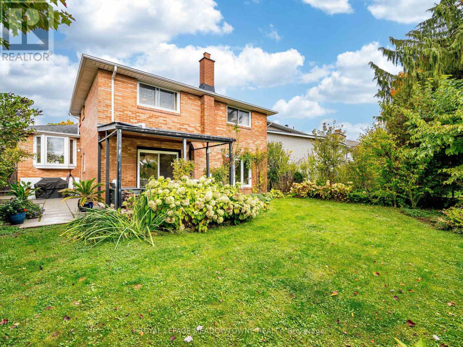 1266 Winding Trail, Mississauga, Ontario  L4Y 2T7 - Photo 49 - W12532906