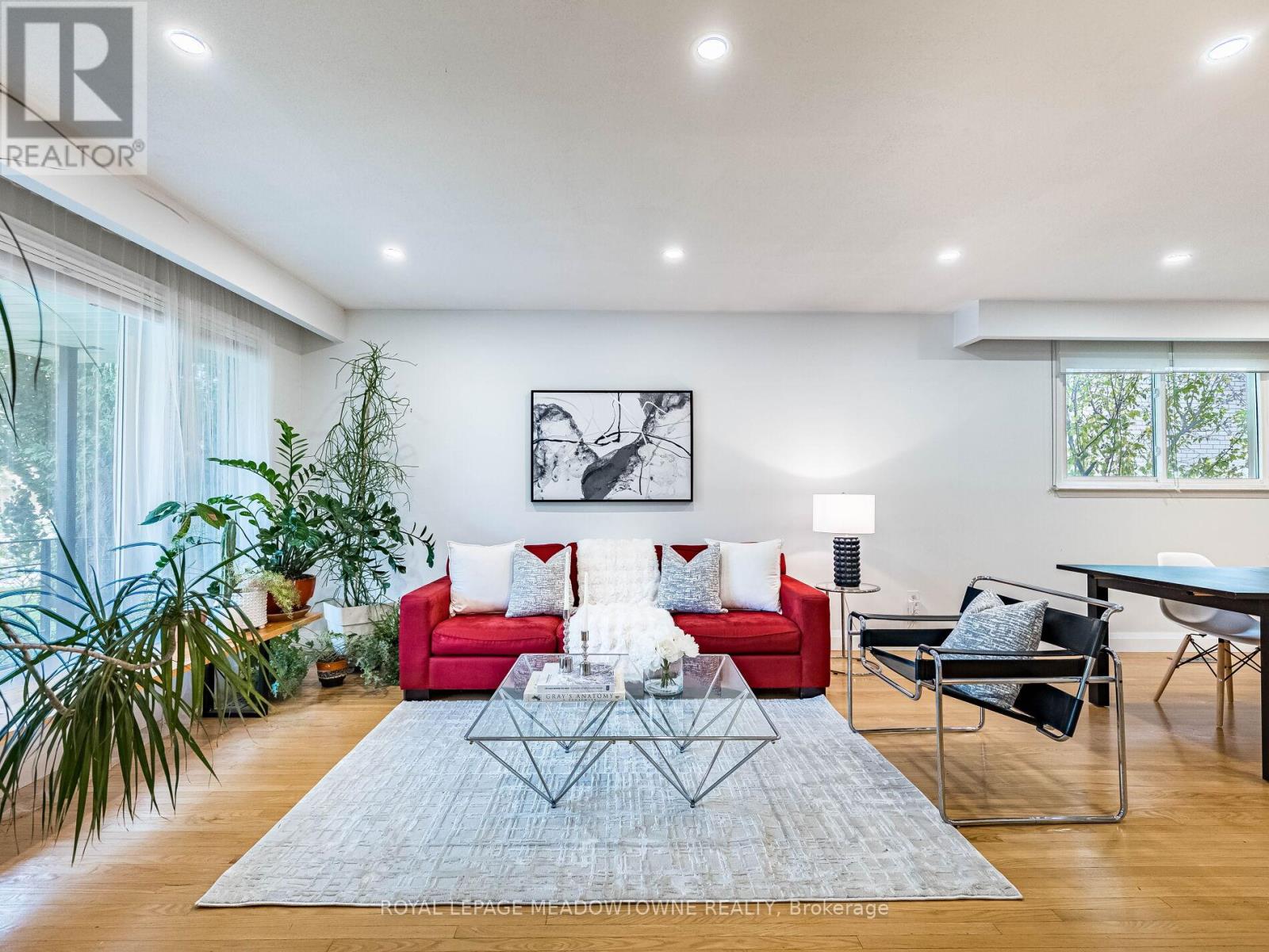 1266 Winding Trail, Mississauga, Ontario  L4Y 2T7 - Photo 5 - W12532906