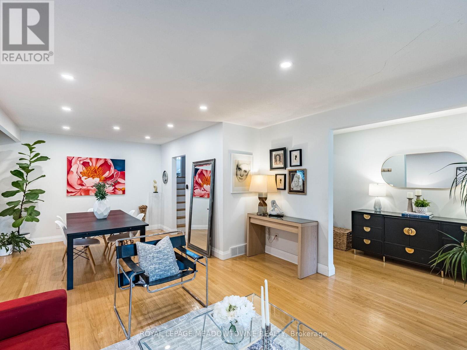 1266 Winding Trail, Mississauga, Ontario  L4Y 2T7 - Photo 9 - W12532906