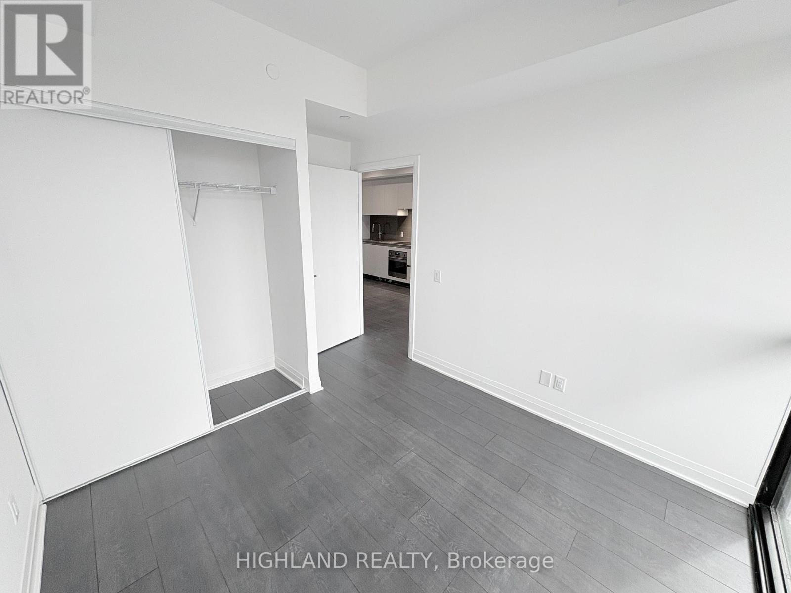 3206 - 4015 The Exchange, Mississauga, Ontario  L5B 0N4 - Photo 10 - W12532908