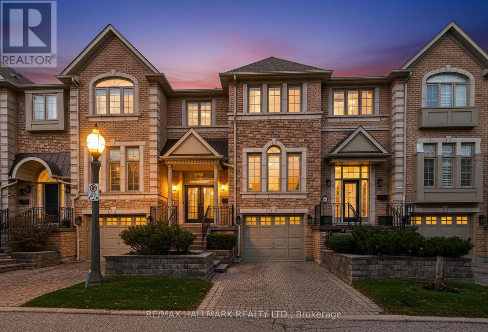 26 - 187 LA ROSE AVENUE, Toronto, Ontario