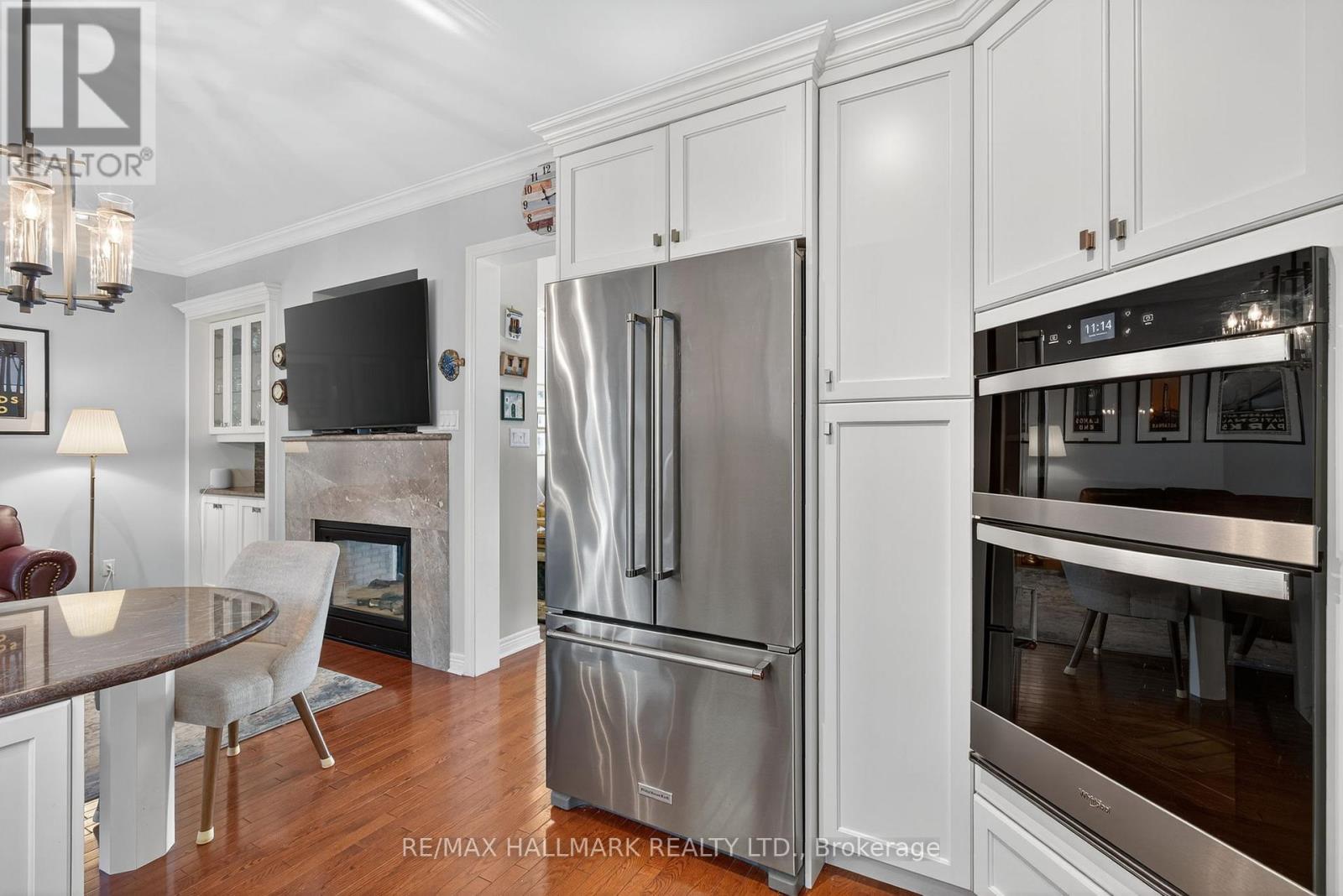 26 - 187 La Rose Avenue, Toronto, Ontario  M9P 3W1 - Photo 12 - W12532912