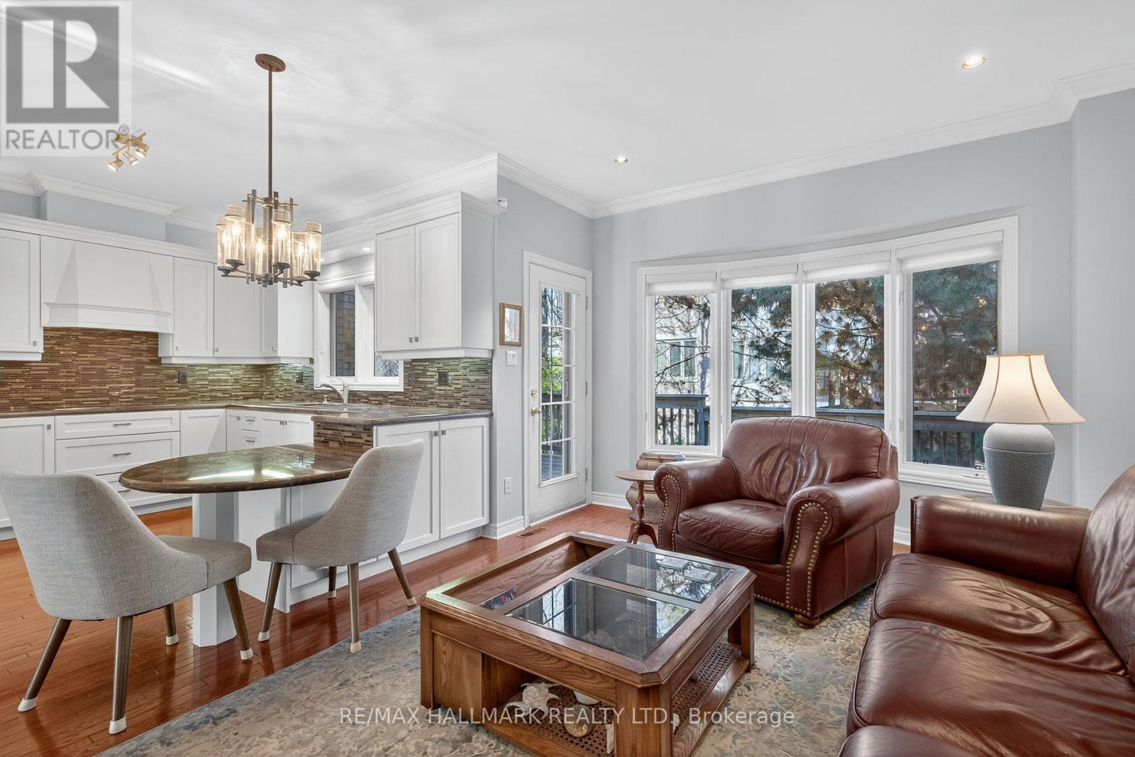 26 - 187 La Rose Avenue, Toronto, Ontario  M9P 3W1 - Photo 8 - W12532912