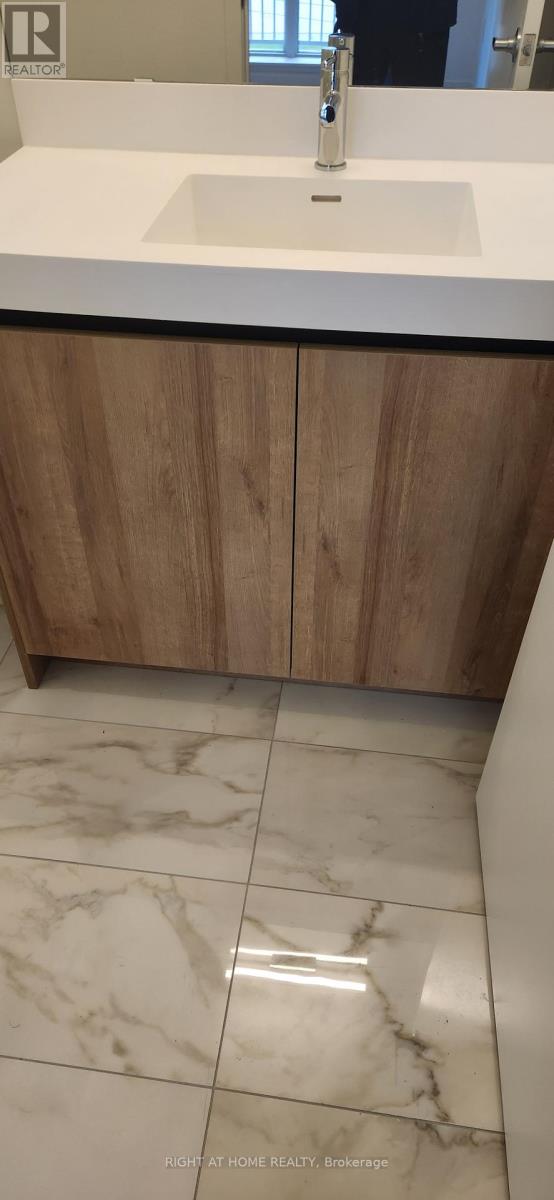 515 - 20 All Nations Drive, Brampton, Ontario  L7A 5M5 - Photo 11 - W12532934