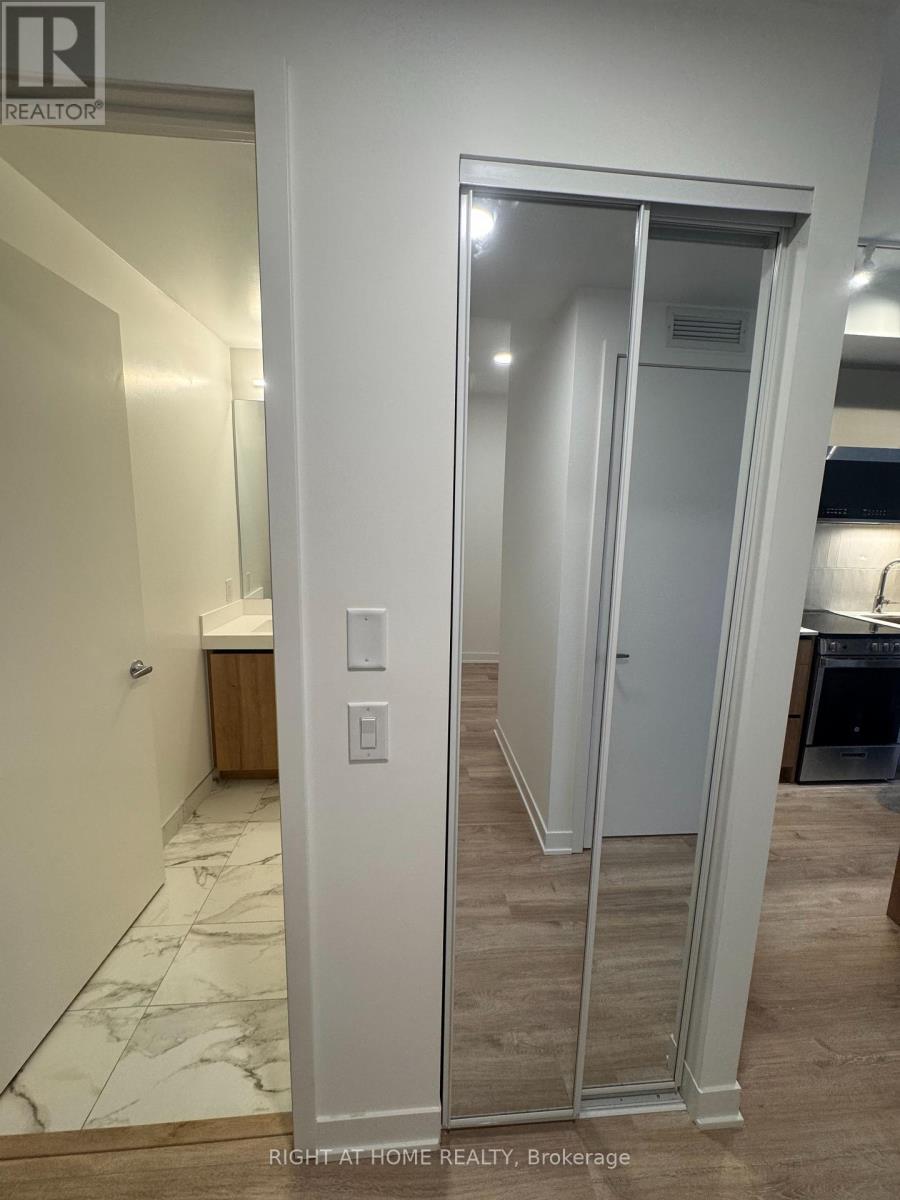 515 - 20 All Nations Drive, Brampton, Ontario  L7A 5M5 - Photo 6 - W12532934