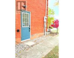 BASEMENT APARTMENT - 2537 AMBERCROFT TRAIL, Mississauga, Ontario