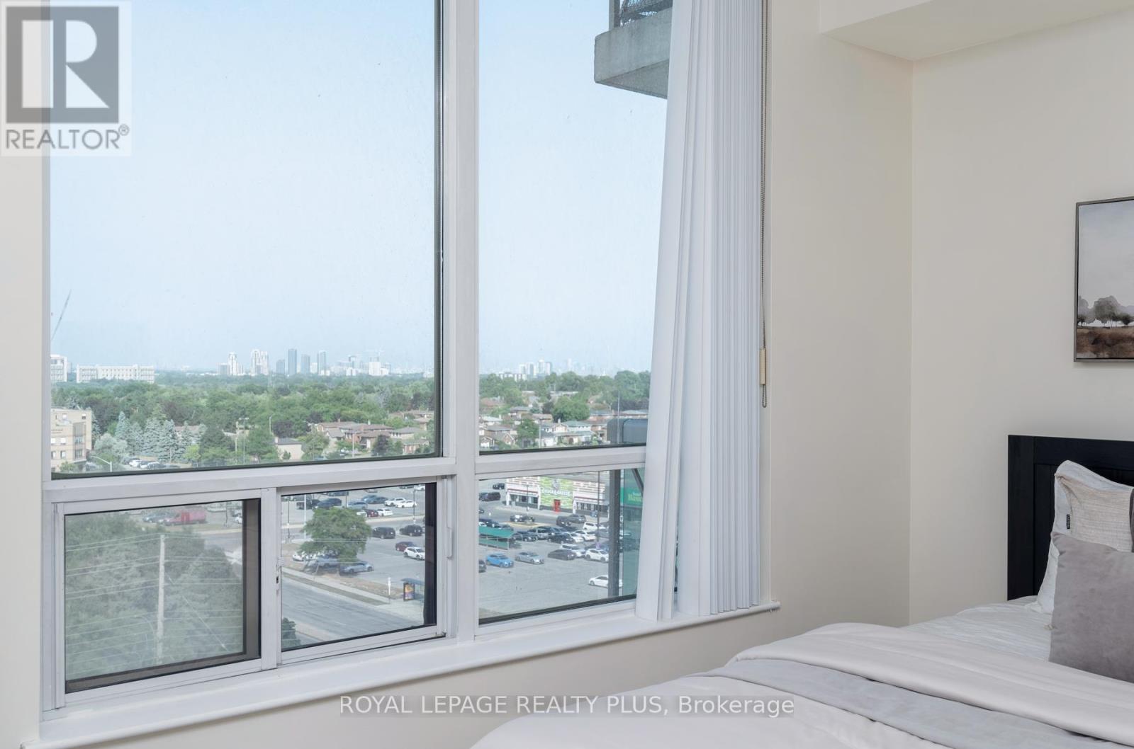 903 - 1359 Rathburn Road E, Mississauga, Ontario  L4W 5P7 - Photo 21 - W12533032