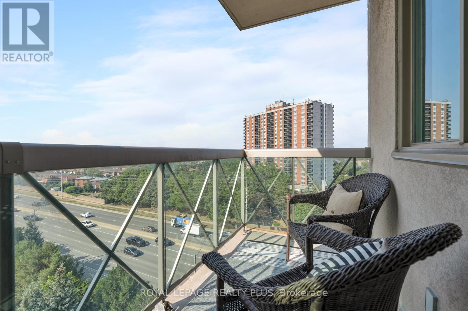 903 - 1359 Rathburn Road E, Mississauga, Ontario  L4W 5P7 - Photo 22 - W12533032