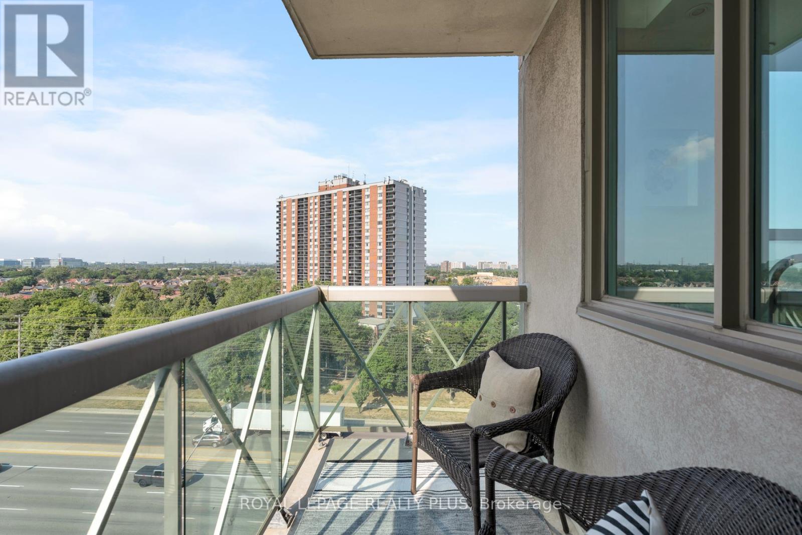 903 - 1359 Rathburn Road E, Mississauga, Ontario  L4W 5P7 - Photo 23 - W12533032