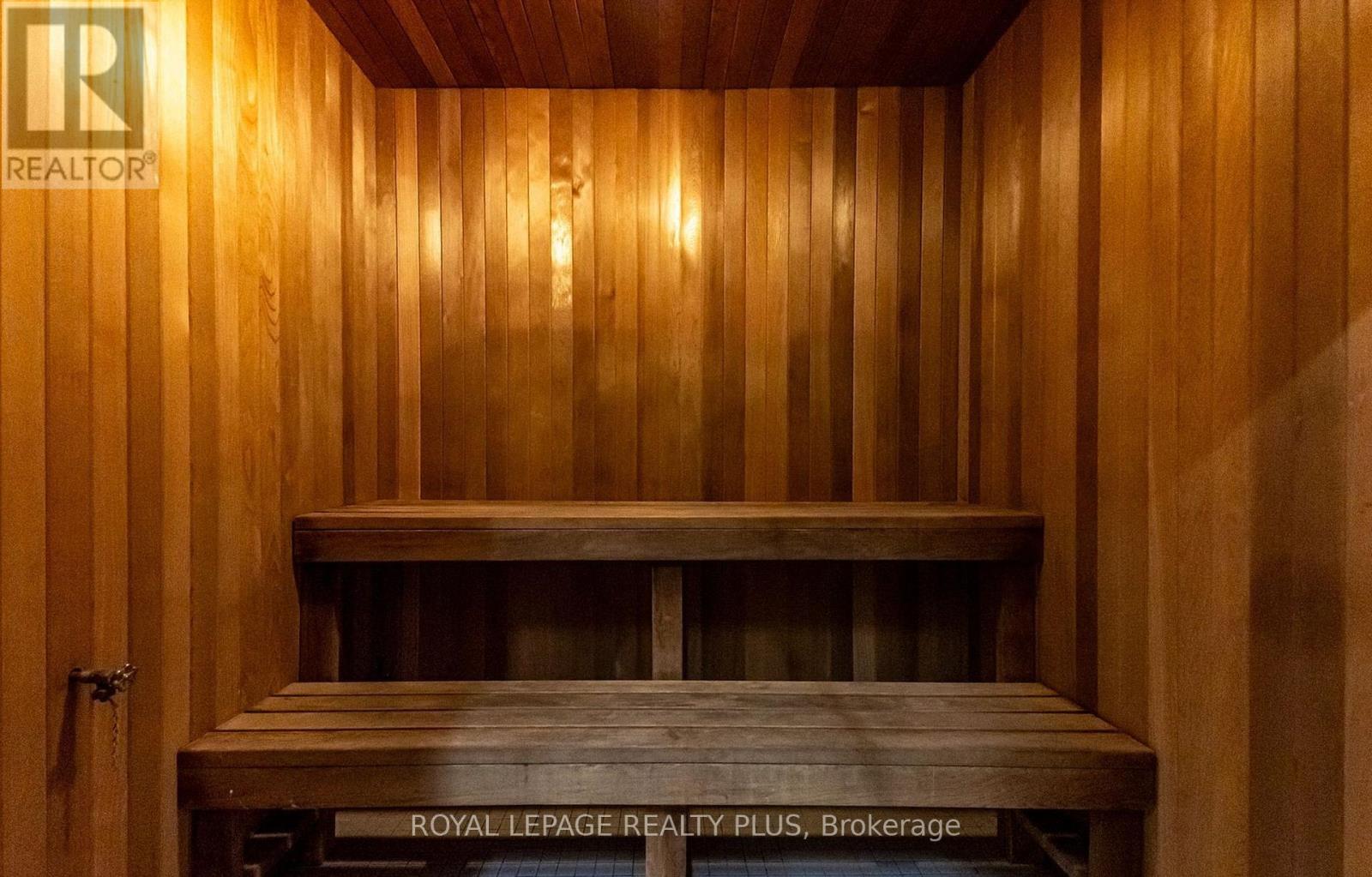 903 - 1359 Rathburn Road E, Mississauga, Ontario  L4W 5P7 - Photo 31 - W12533032