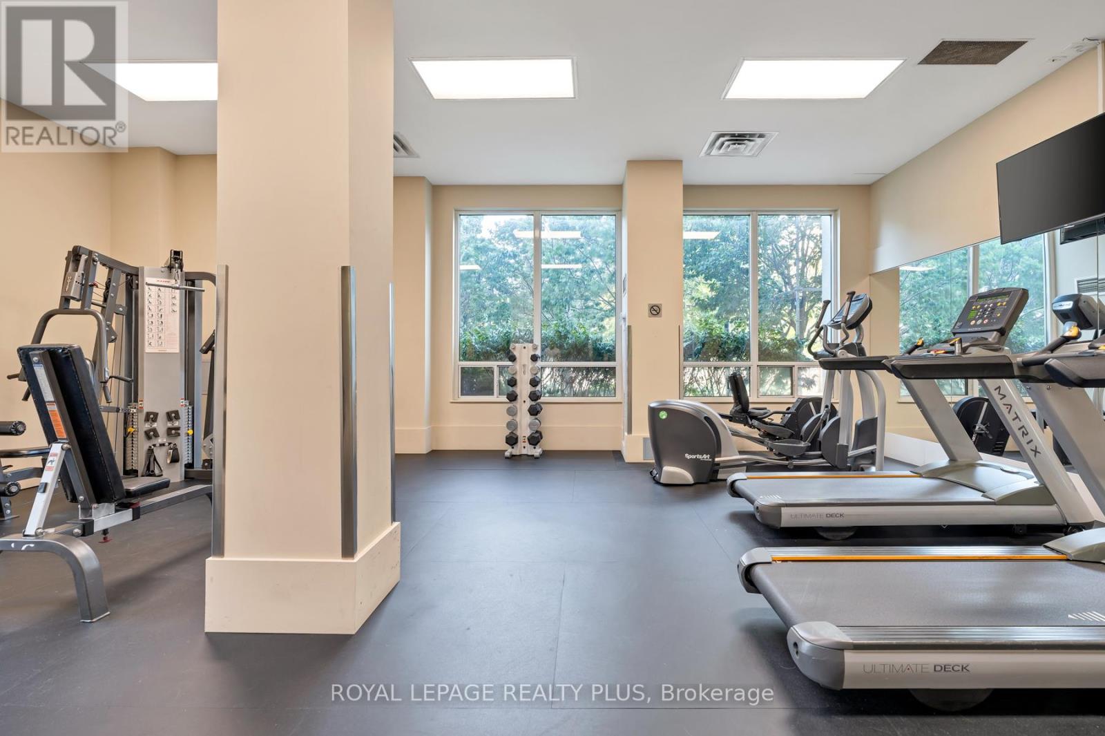 903 - 1359 Rathburn Road E, Mississauga, Ontario  L4W 5P7 - Photo 34 - W12533032