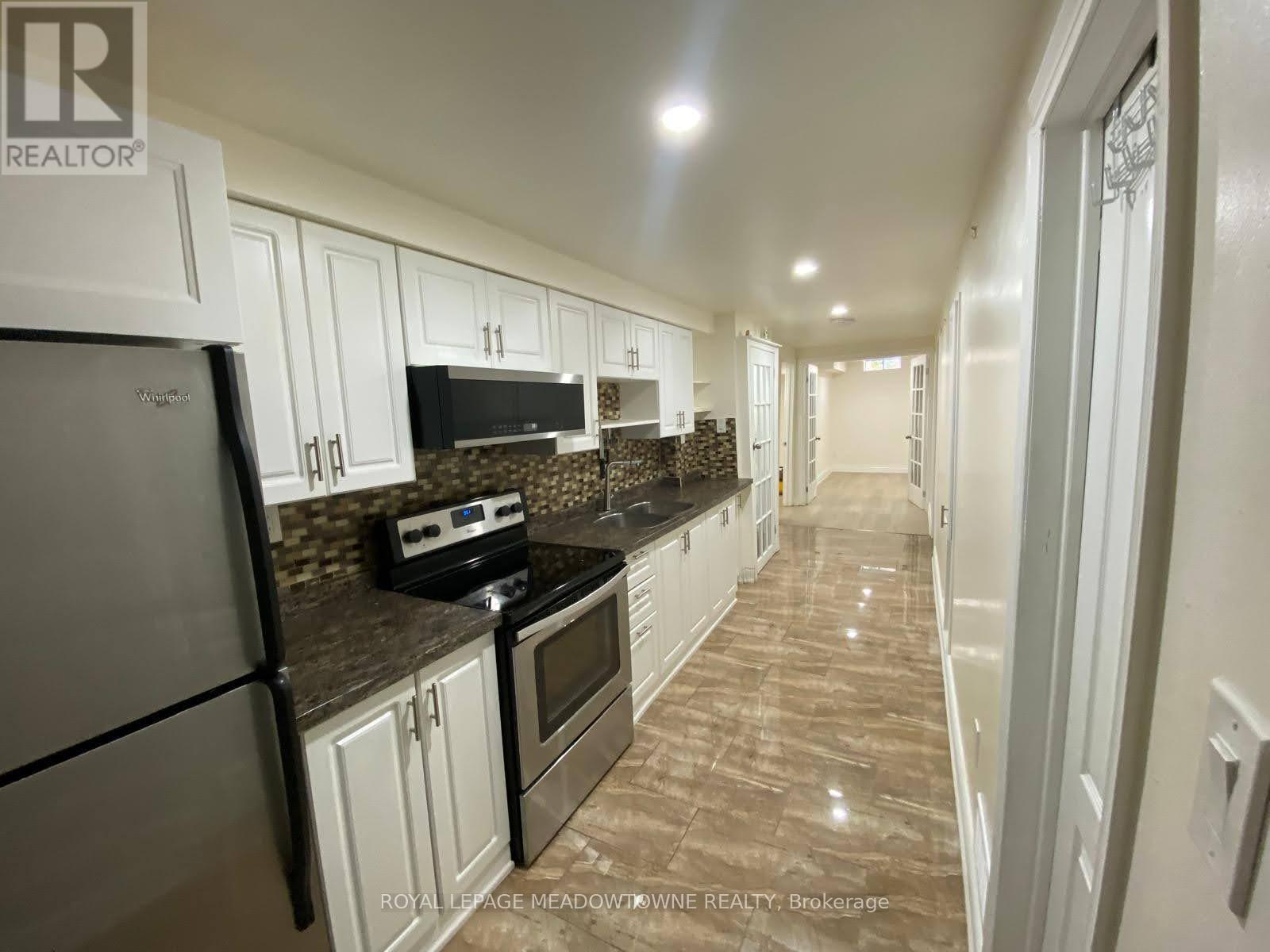 BASEMENT - 82 SEVERIN STREET, Brampton, Ontario