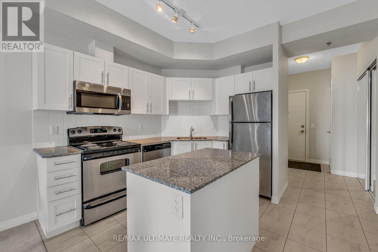 401 - 5001 Corporate Drive, Burlington, Ontario  L7L 0H5 - Photo 12 - W12533062