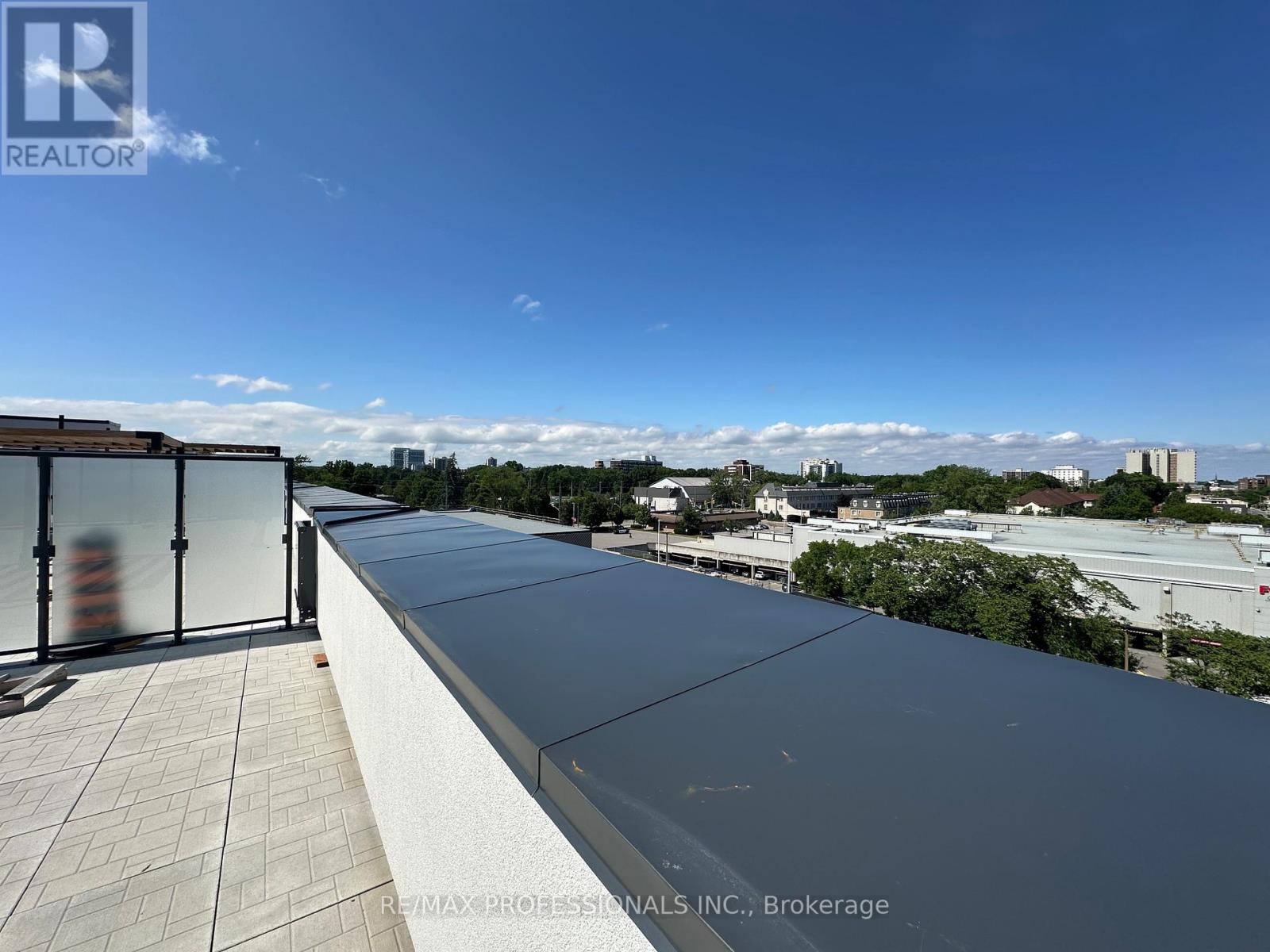 410 - 123 Maurice Drive, Oakville, Ontario  L6K 2W6 - Photo 28 - W12533082