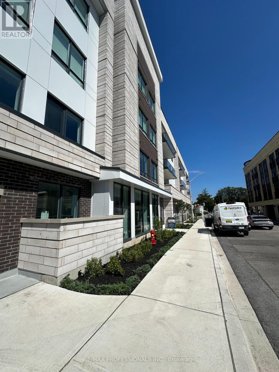 410 - 123 Maurice Drive, Oakville, Ontario  L6K 2W6 - Photo 31 - W12533082