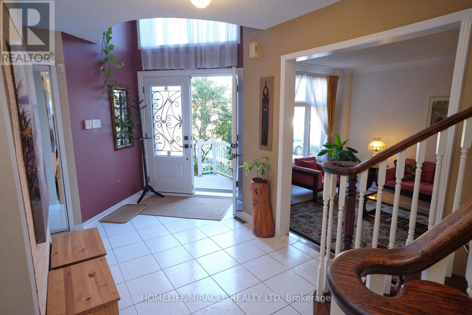 28 Adirondack Crescent, Brampton, Ontario  L6R 1E5 - Photo 12 - W12533098