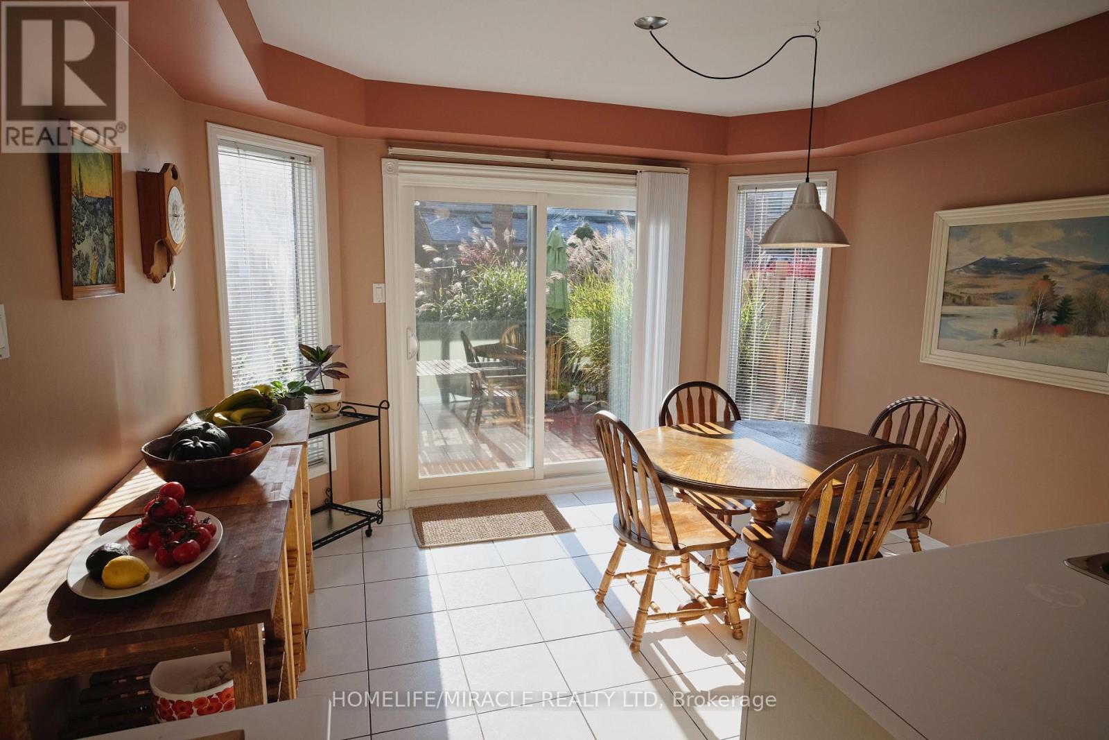 28 Adirondack Crescent, Brampton, Ontario  L6R 1E5 - Photo 13 - W12533098