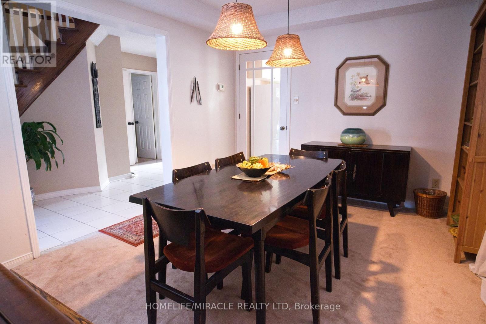 28 Adirondack Crescent, Brampton, Ontario  L6R 1E5 - Photo 21 - W12533098