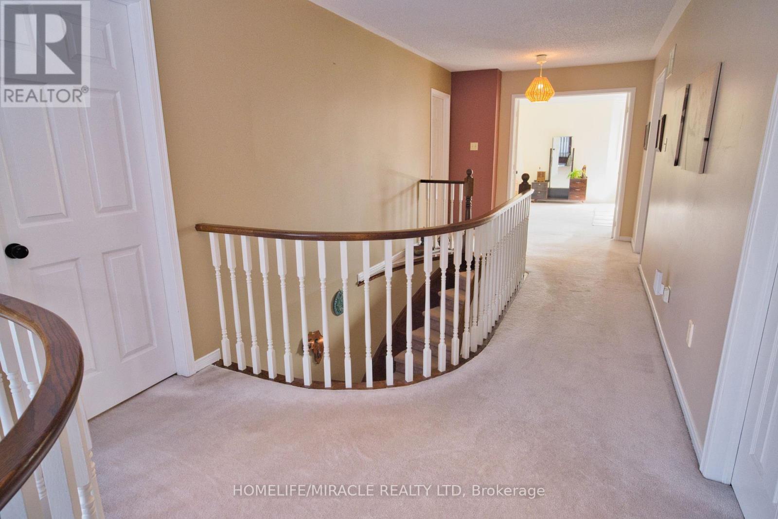 28 Adirondack Crescent, Brampton, Ontario  L6R 1E5 - Photo 23 - W12533098