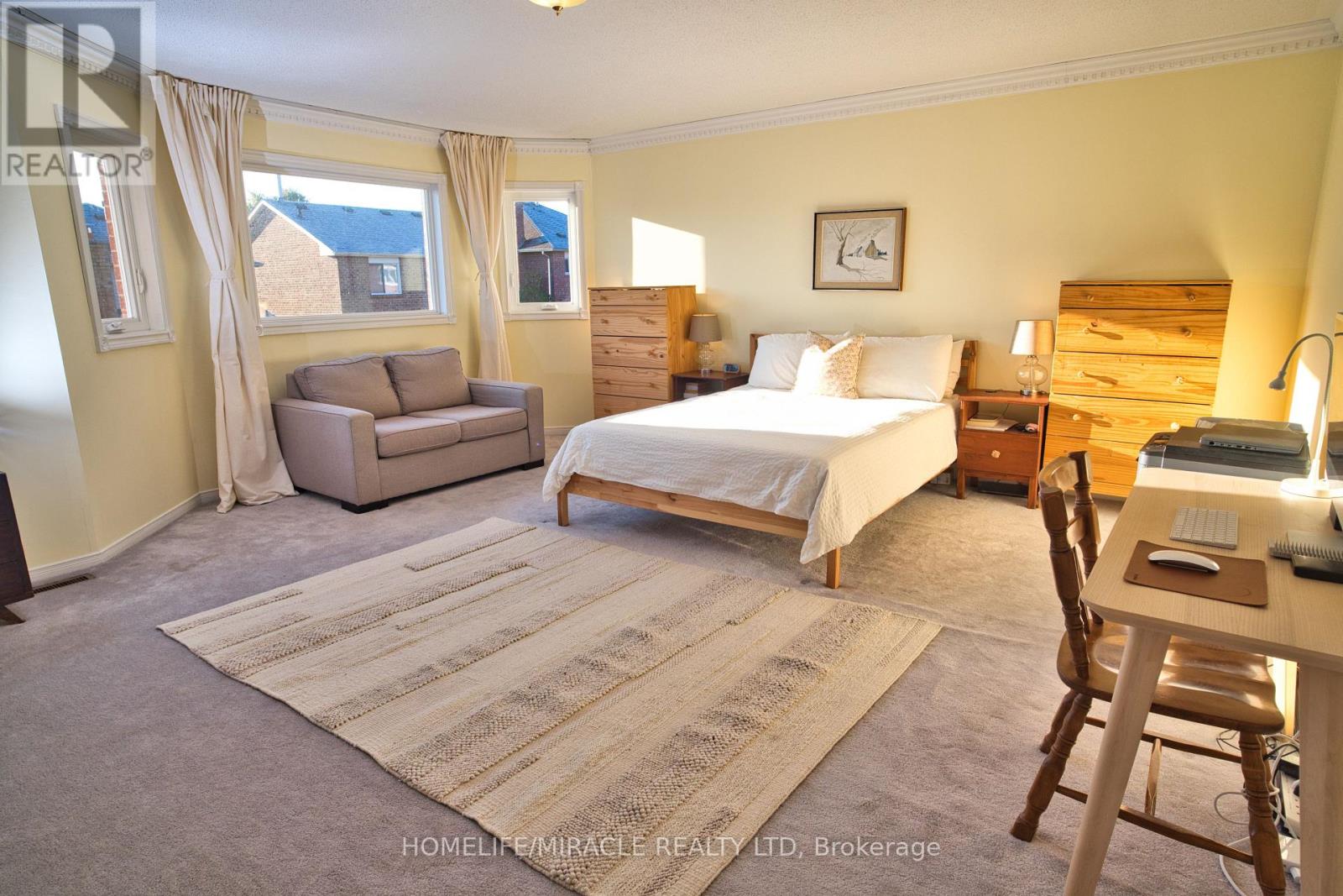 28 Adirondack Crescent, Brampton, Ontario  L6R 1E5 - Photo 25 - W12533098