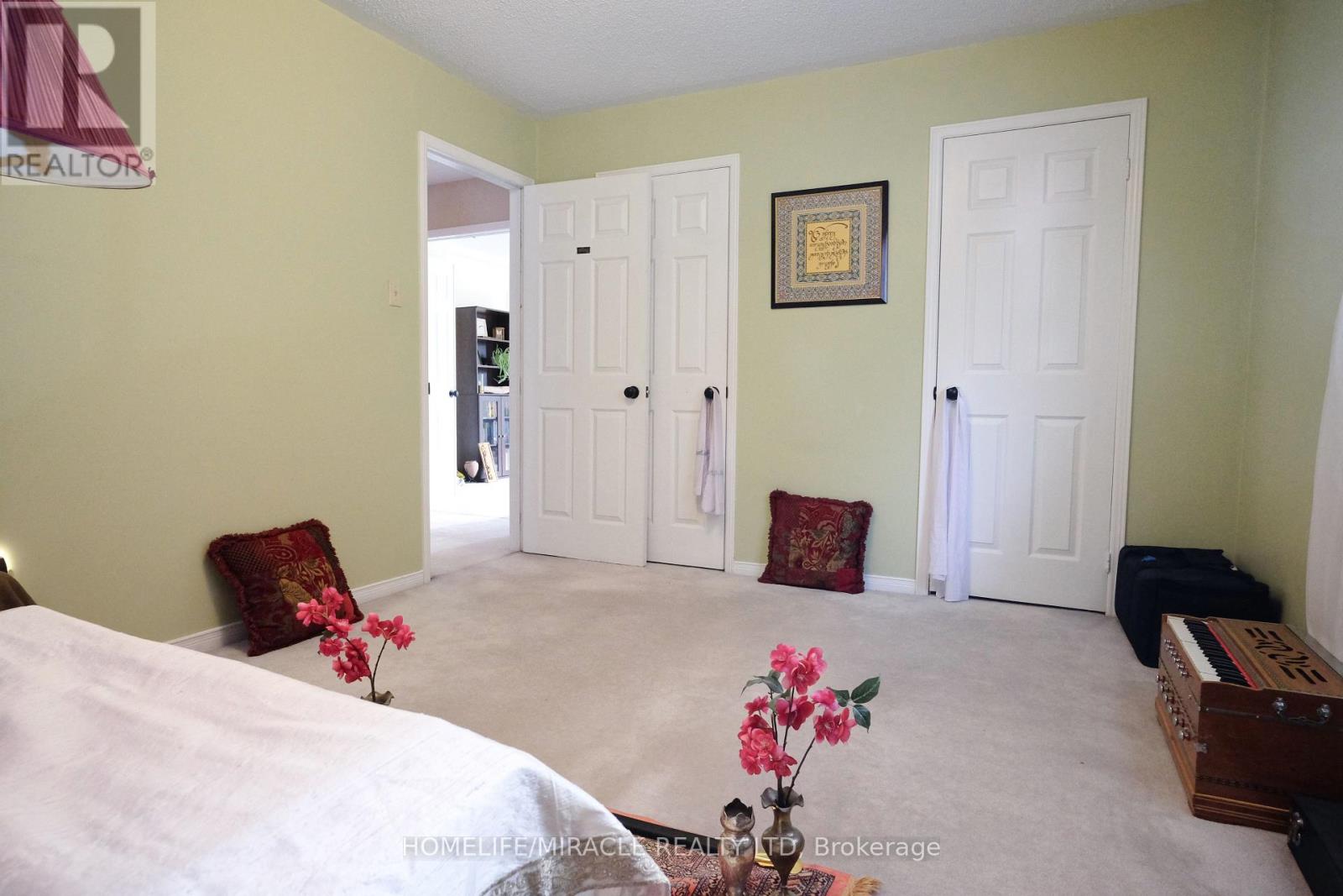 28 Adirondack Crescent, Brampton, Ontario  L6R 1E5 - Photo 41 - W12533098