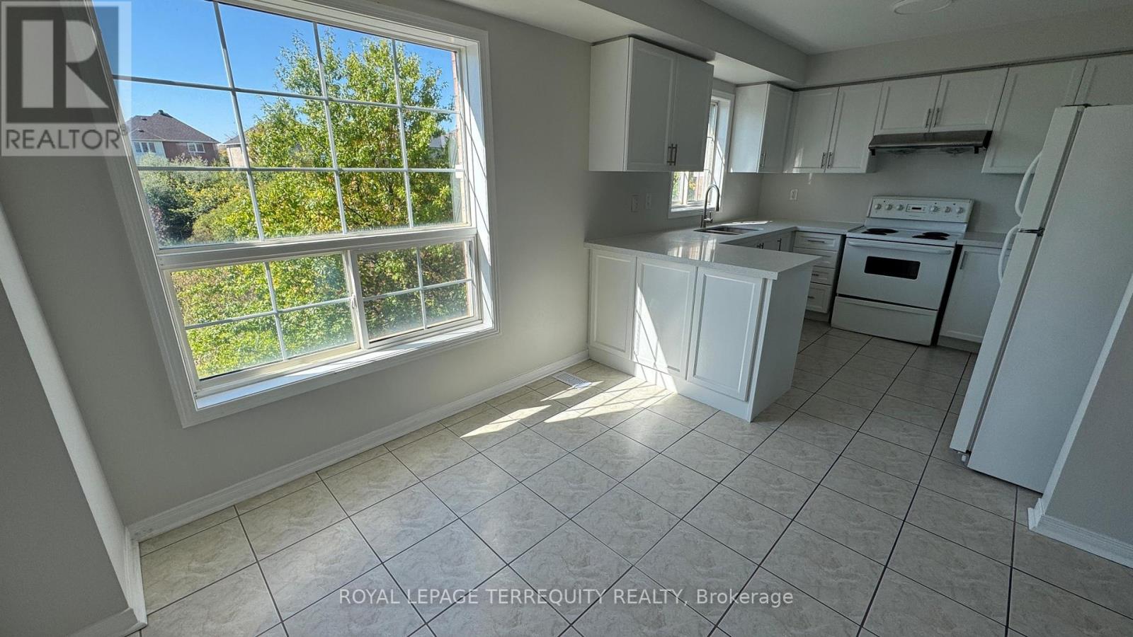 24 - 520 Novo Star Drive, Mississauga, Ontario  L5W 1X7 - Photo 12 - W12533118