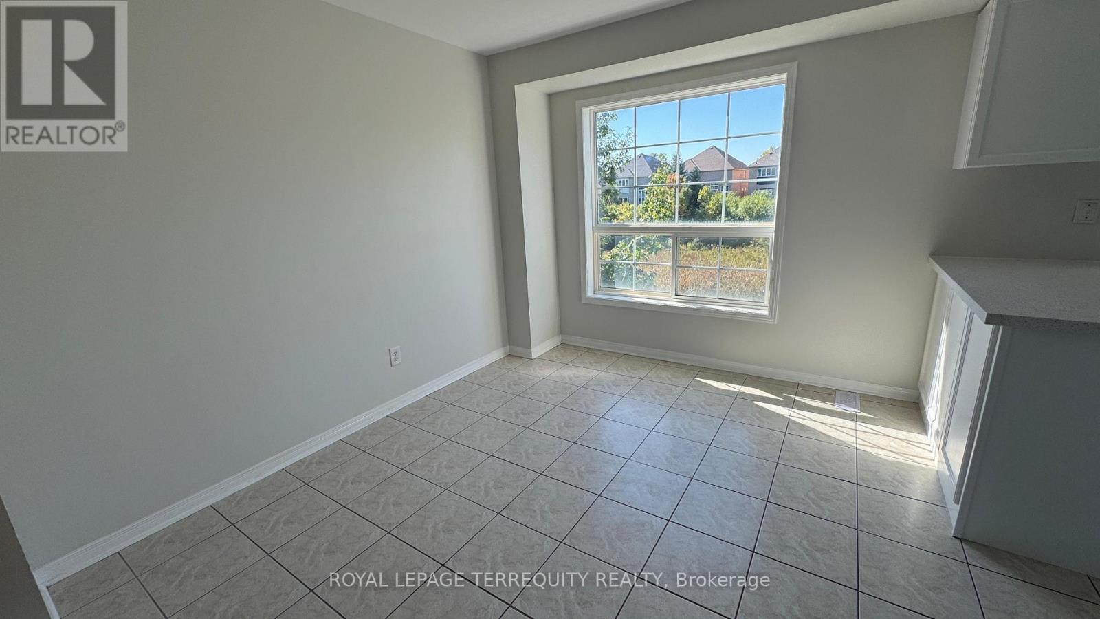 24 - 520 Novo Star Drive, Mississauga, Ontario  L5W 1X7 - Photo 13 - W12533118