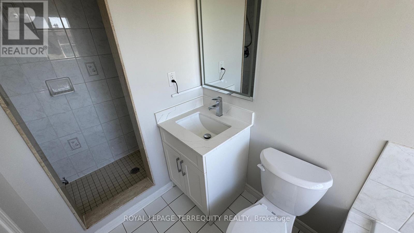 24 - 520 Novo Star Drive, Mississauga, Ontario  L5W 1X7 - Photo 25 - W12533118