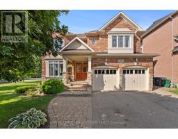 9 BLACK BEAR TRAIL, Brampton, Ontario