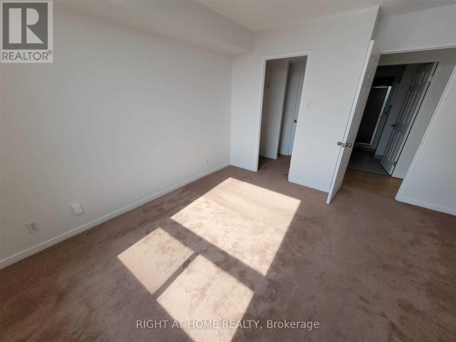 813 - 6 Humberline Drive, Toronto, Ontario  M9W 6X8 - Photo 14 - W12533144