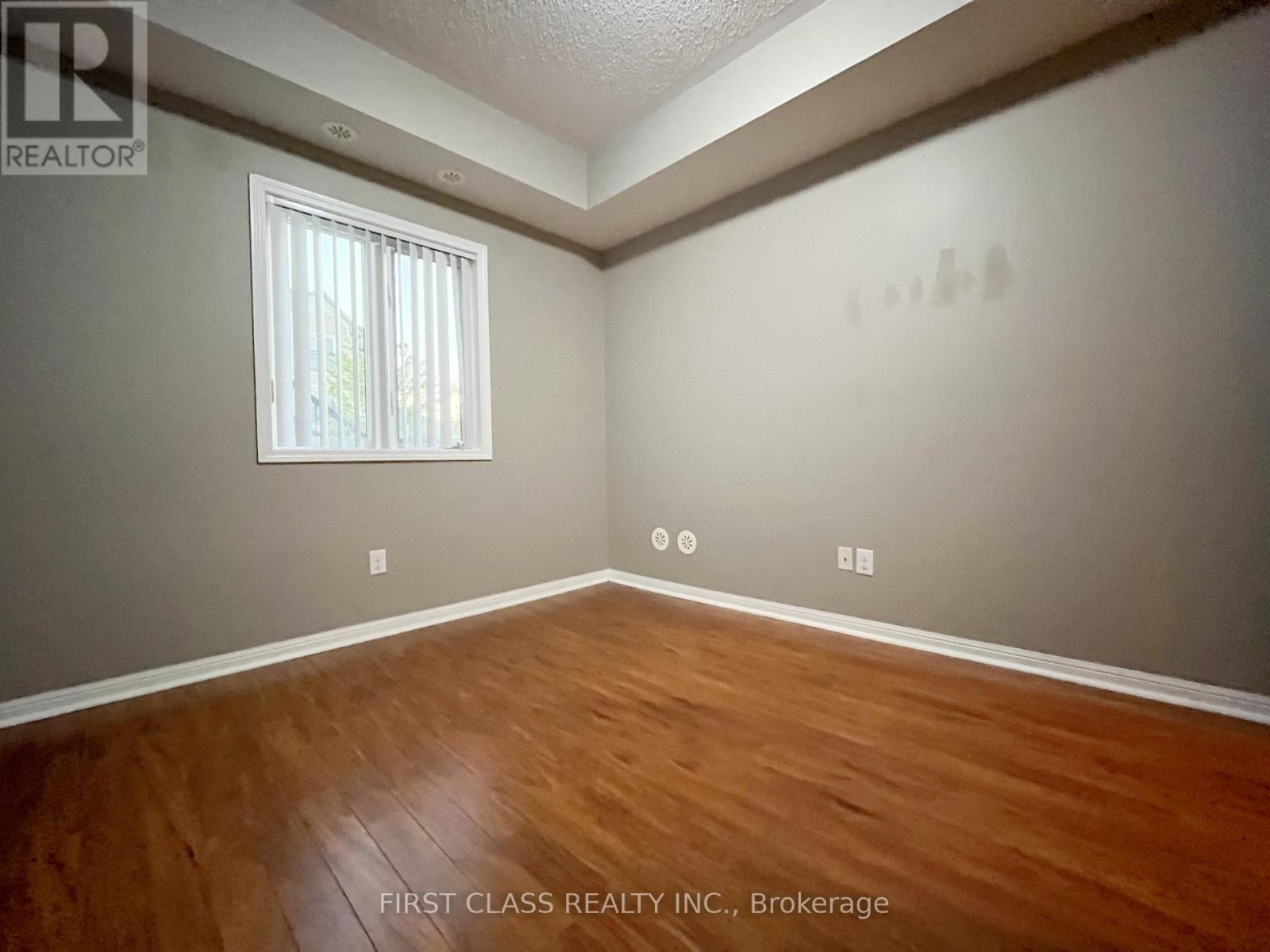 61 - 2891 Rio Court, Mississauga, Ontario  L5M 0S4 - Photo 4 - W12533146