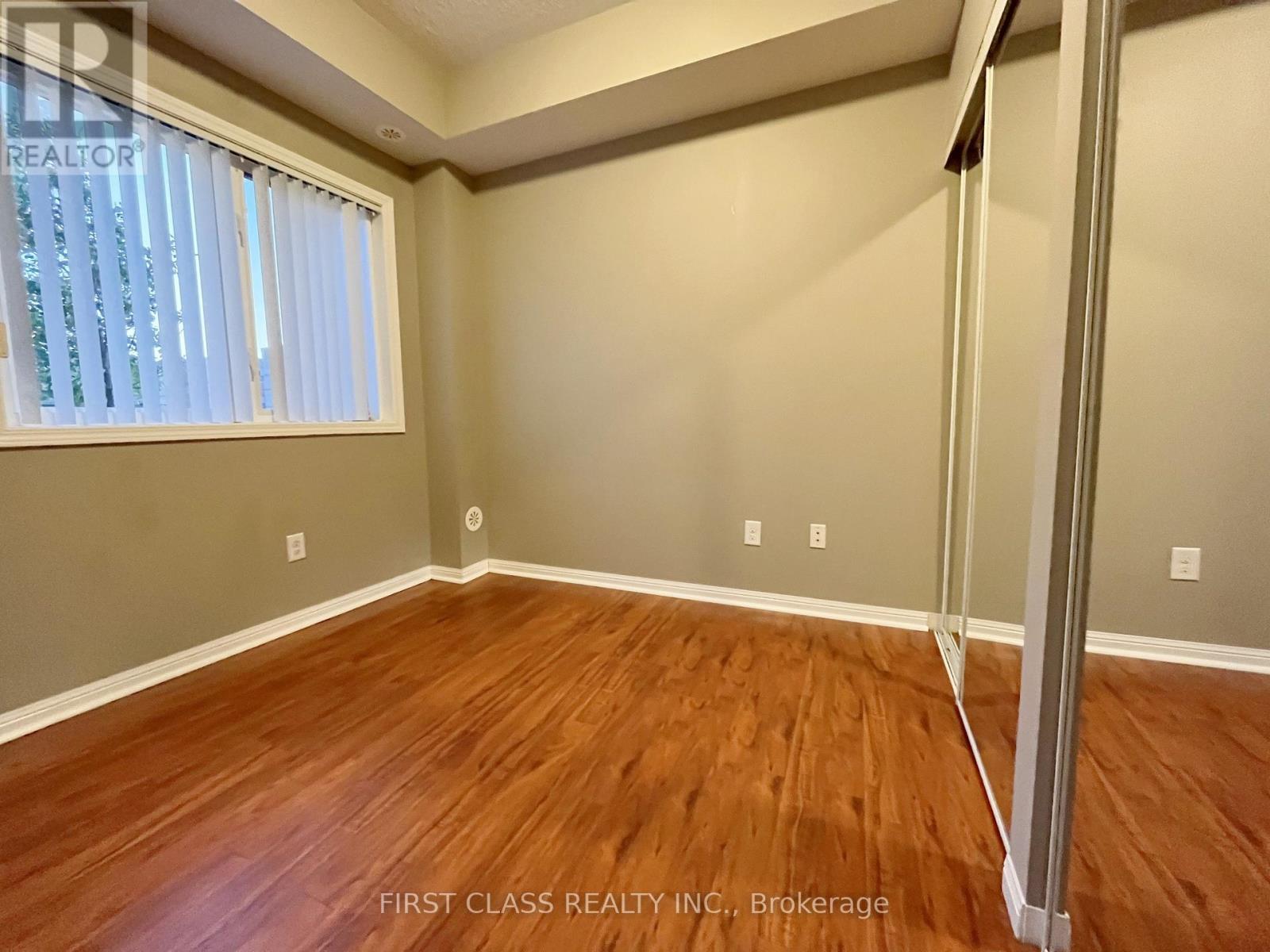 61 - 2891 Rio Court, Mississauga, Ontario  L5M 0S4 - Photo 5 - W12533146