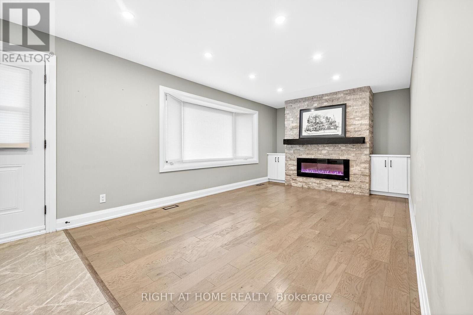 2298 Fassel Avenue, Burlington, Ontario  L7R 3P3 - Photo 22 - W12533176